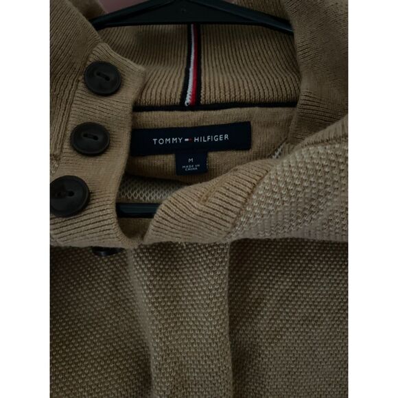 Tommy Hilfiger Henley Button Sweater Tan Men's Medium - Picture 2 of 4